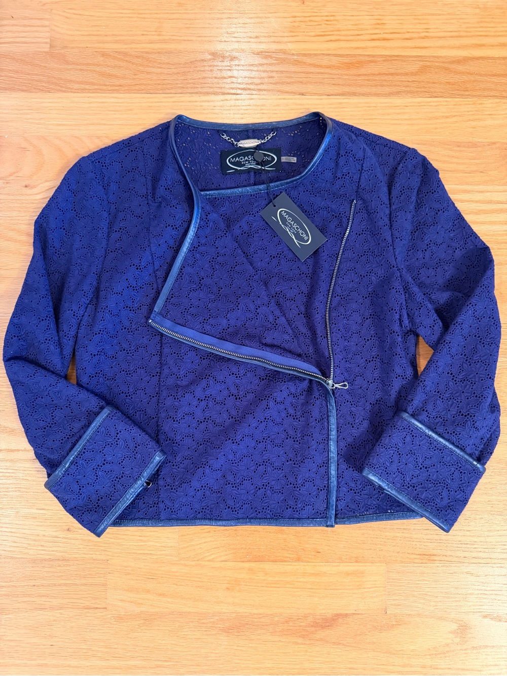 NWT Magaschoni Womenβs Blue Eyelet Lace Asymmetrical Zip Jacket